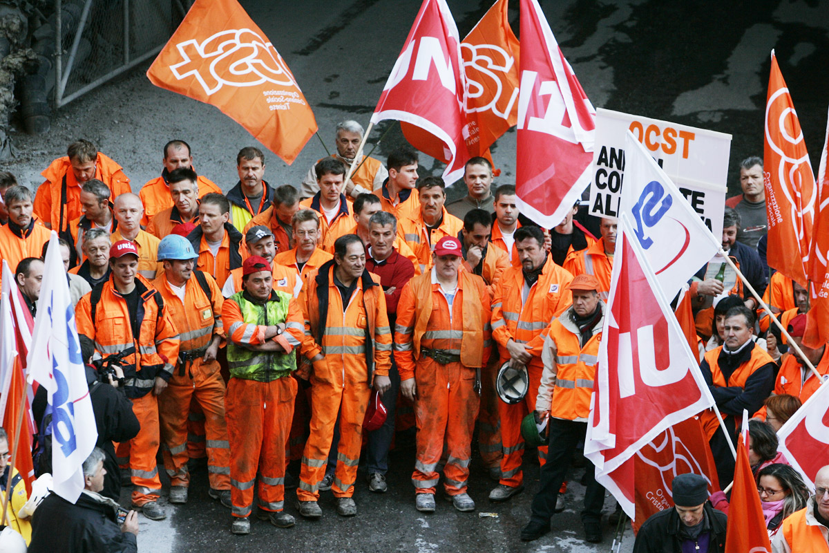 Streikende Mineure 2007 in Faido