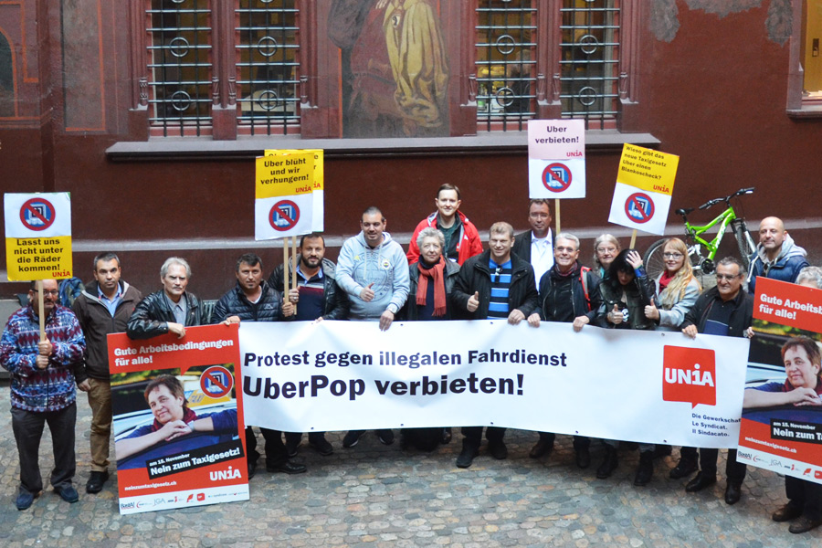 Einreichung der Petition «Uber verbieten»