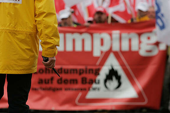 Lohndumping: Unia stellt Frutiger-Baustelle ein