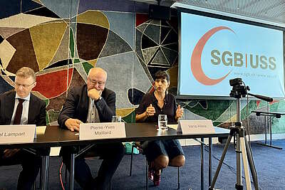 [Translate to Italiano:] Unia-Präsidentin Vania Alleva an der SGB-Lohn-Pressekonferenz