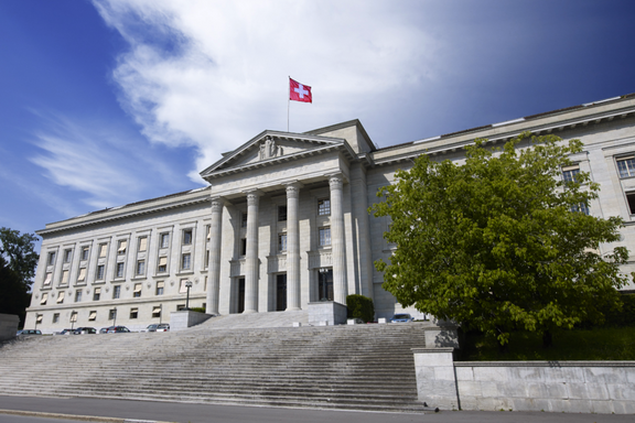 Le tribunal fédéral ä LAusanne