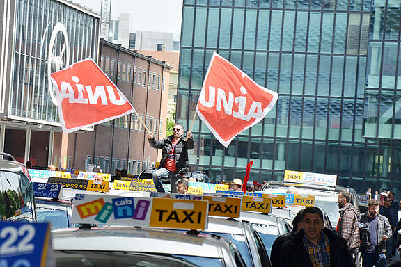 Giornata d'azione contro Uber a Basilea, maggio 2016 
