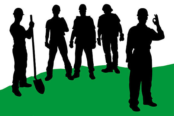 I giardinieri meritano di più. Una petizione chiede migliori condizioni di lavoro.