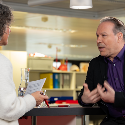 Yves Defferrard et Virginie Pilault lors de l’enregistrement d’Industrie News.