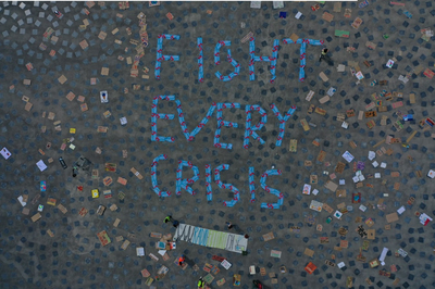 Logo: Fight every crisis