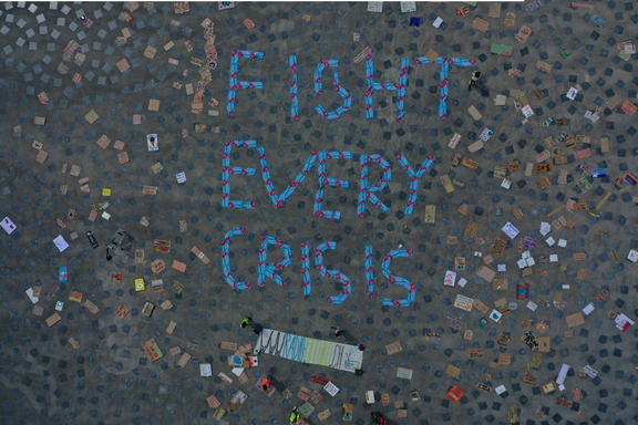 Logo: Fight every crisis