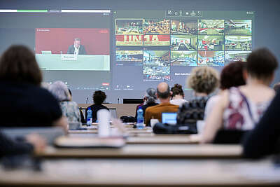 Delegate e delegati a Berna