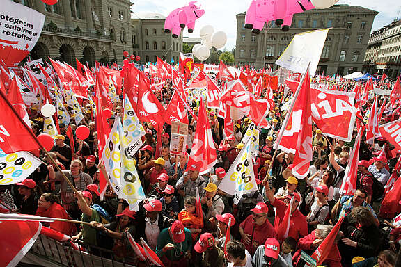 Lanciamo un chiaro segnale contro questi attacchi con una massiccia partecipazione alla manifestazione nazionale!