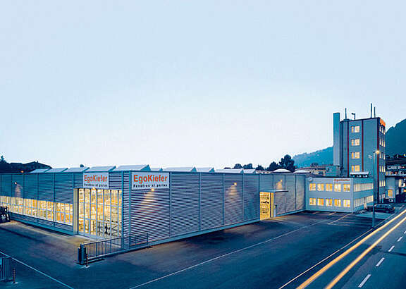 EgoKiefer tourne à plein régime.