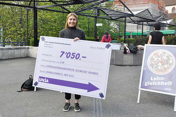 Lisa vince la cifra simbolica di 7050 Franch