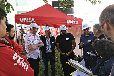 Des chauffeurs d’Uber en grève