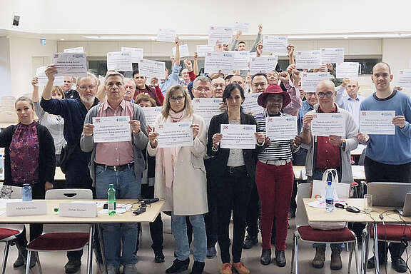 Des membres de la Commission Migration d’Unia se solidarise avec les syndicalistes polonais