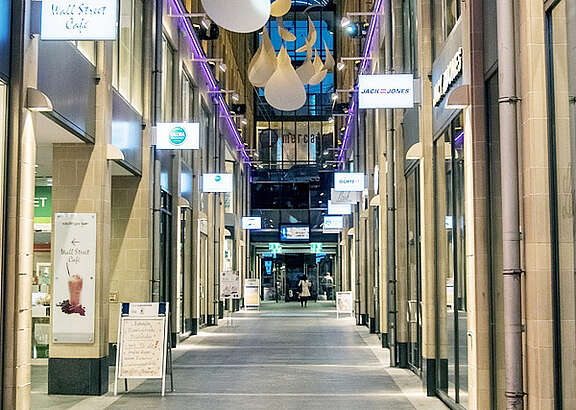 Consiglio degli Stati contrario all’estensione degli orari di apertura dei negozi