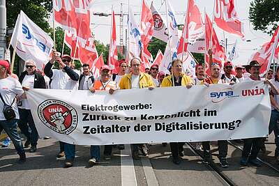 Demonstration der Elektiker in Zürich