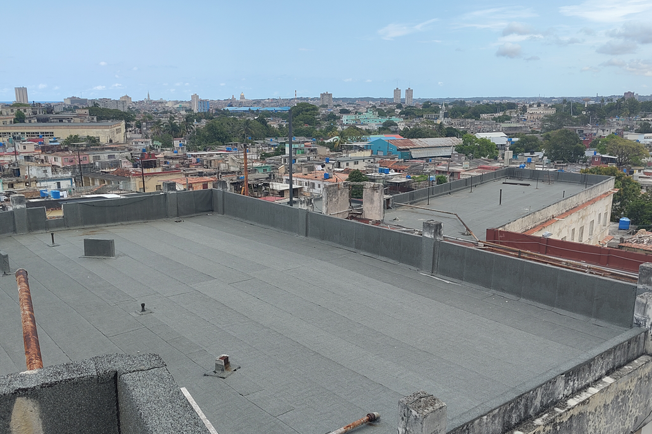 Blick vom Dach des Krankenhauses El Cerro in Havanna