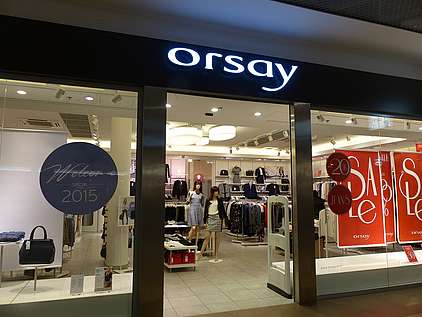 Vitrine d'un magasin Orsay