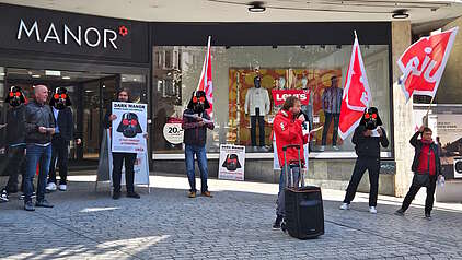 Protestaktion vor einer Manor-Filiale in Lausanne am 14. September 