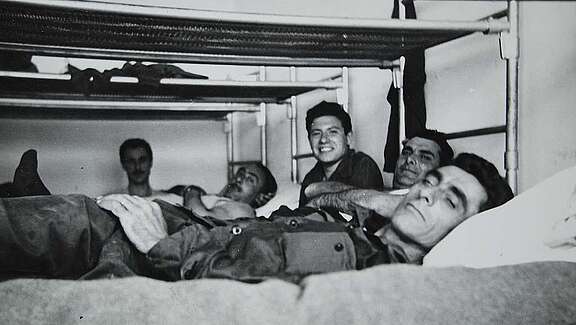 Un’immagine storica tratta dal documentario 