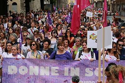 Lavoro gratuito  e pensiero femminista 