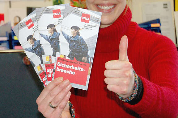 Unia-Flyer für die Arbeitnehmenden in der Sicherheitsbrache