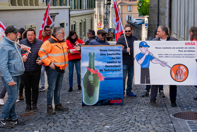 Groupe d’employé-e-s de Vetropack.