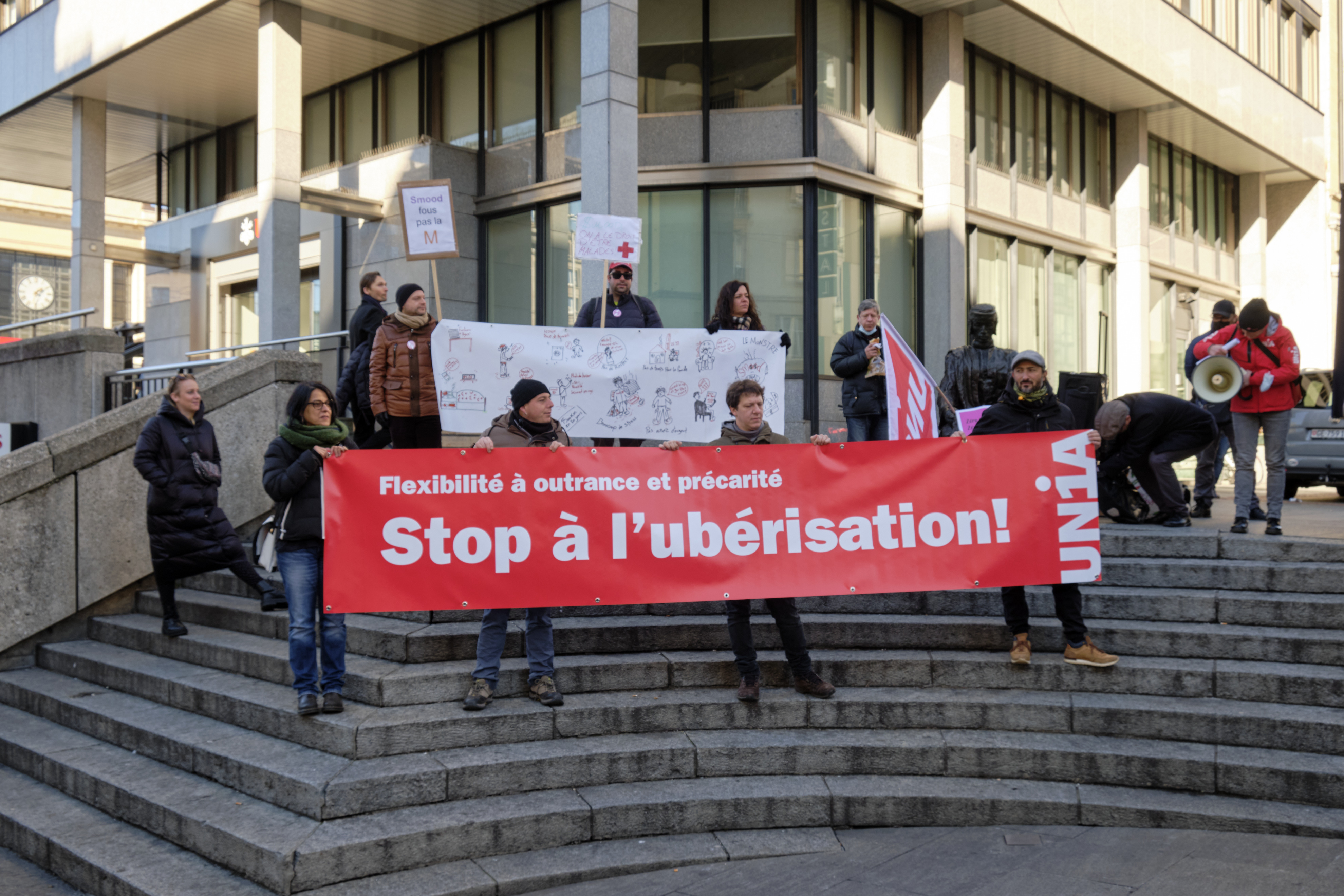 Action d’Unia à Genève contre les pratiques de Smood